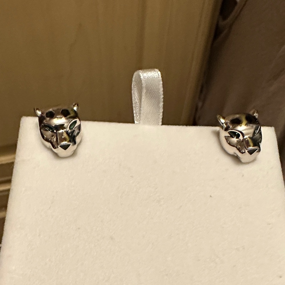 Silver color Panther Stud Earrings